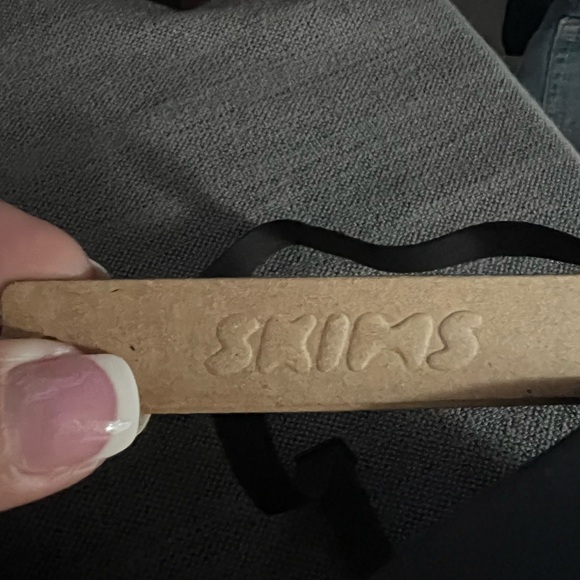 NWT SKIMS Fits Everybody Underwire BRA - Picture 3 of 5